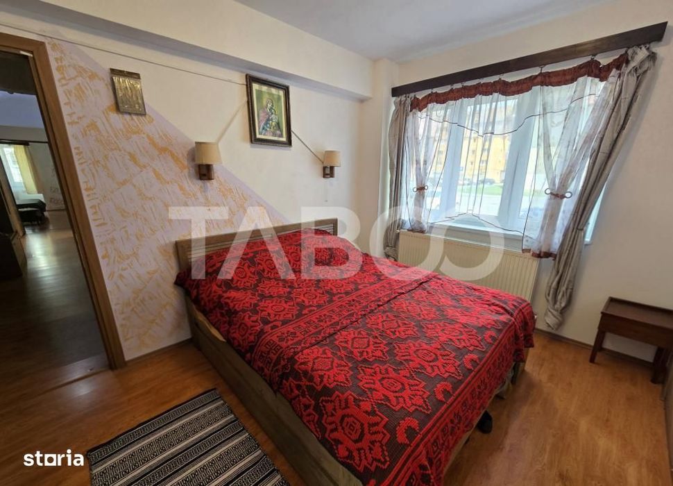 Apartament decomandat 3 camere 2 bai 66 mp parcare boxa Terezian Sibiu — fotografia 1