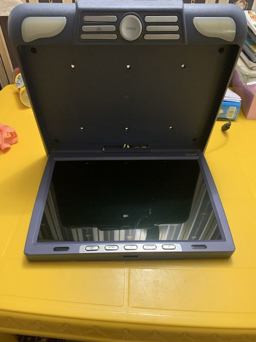 ДВД и диски, тюнер спутник. Тюнер отау тв.