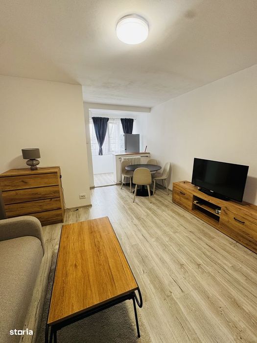 Garsoniera, Berceni, Izvorul Rece