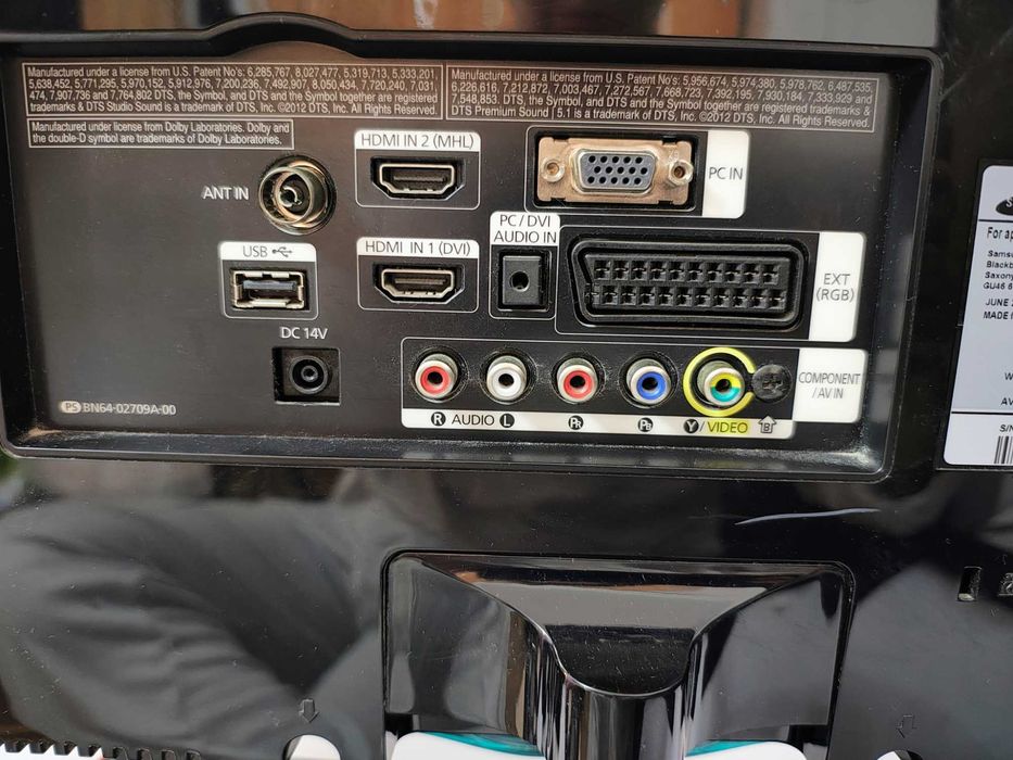 Monitor televizor Samsung  HDMI USB