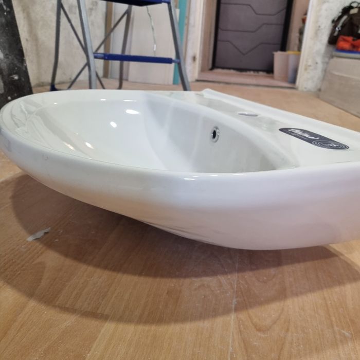 Мивка на Видима 60см +тръбен сифон + подов сифон + луничките ...