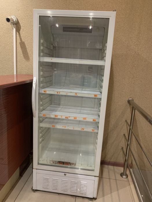 Продам холодильник