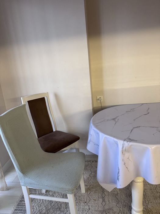 Продам стол….. куханыый