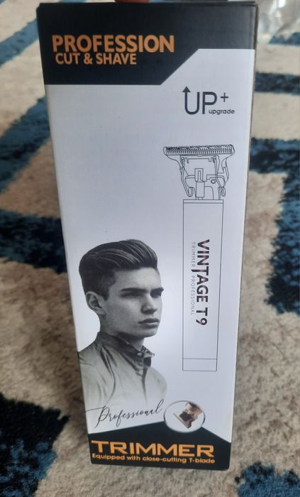 . Soch va soqol olish mashinkasi professional trimmer zaryadli