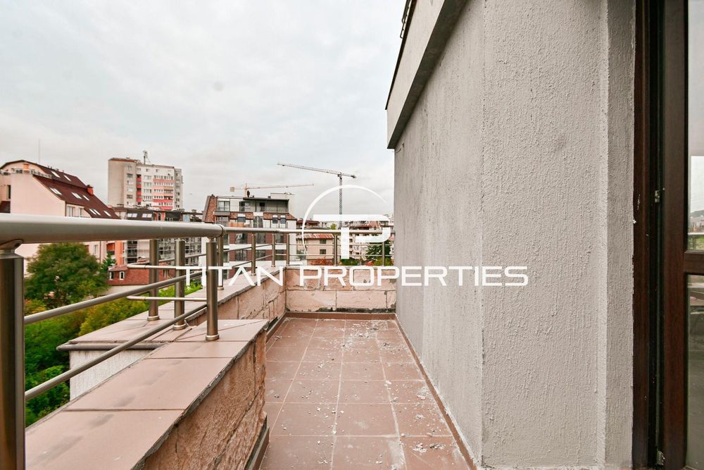 Тризонет за продажба в ж.к. Овча купел