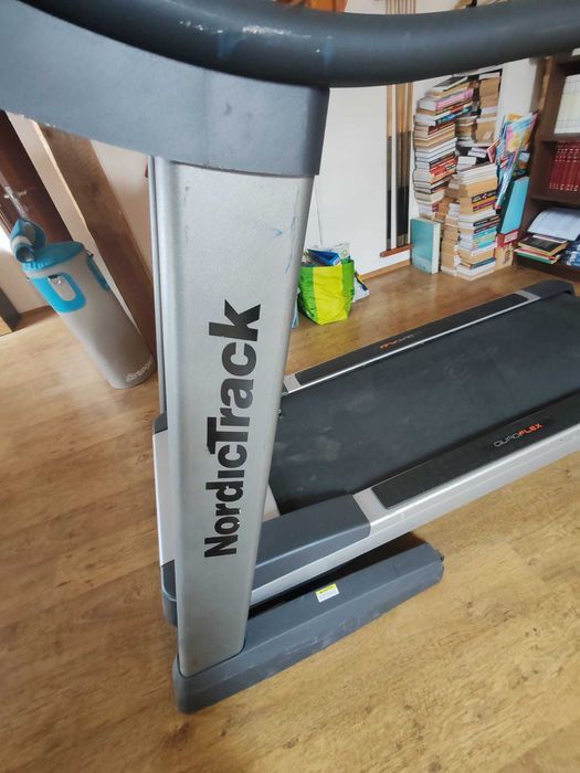 Vând bandă alergat NordicTrack