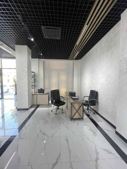 Юнусабад | Бадамзар - Сдается в аренду помещение вдоль дороги 120м2