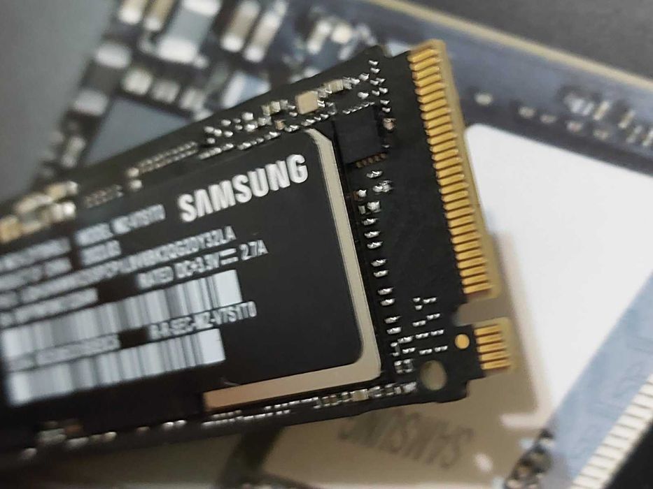 1TB M.2 NVMe - Crucial P3, Samsung