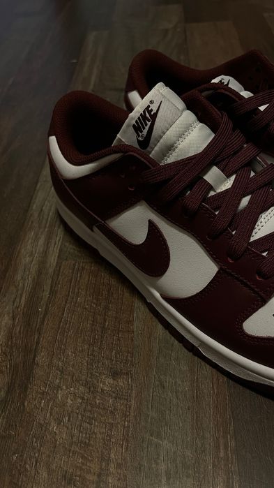 Nike Dunk Low Team Red