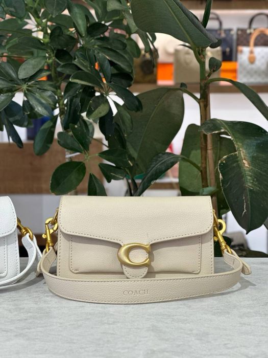 Geanta Coach noua !!! Dimensiuni 20/12 !!!