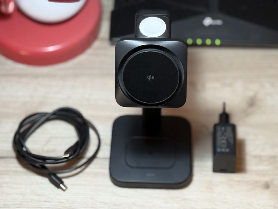 Incarcator Retea Wireless ESR CryoBoost 3in1, 25W, 1.67A, Negru