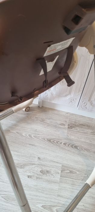 Продам стульчик детский