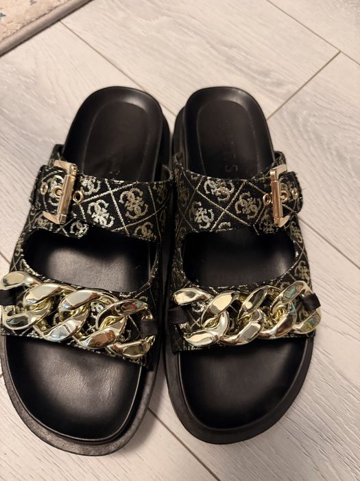 Papuci dama Guess