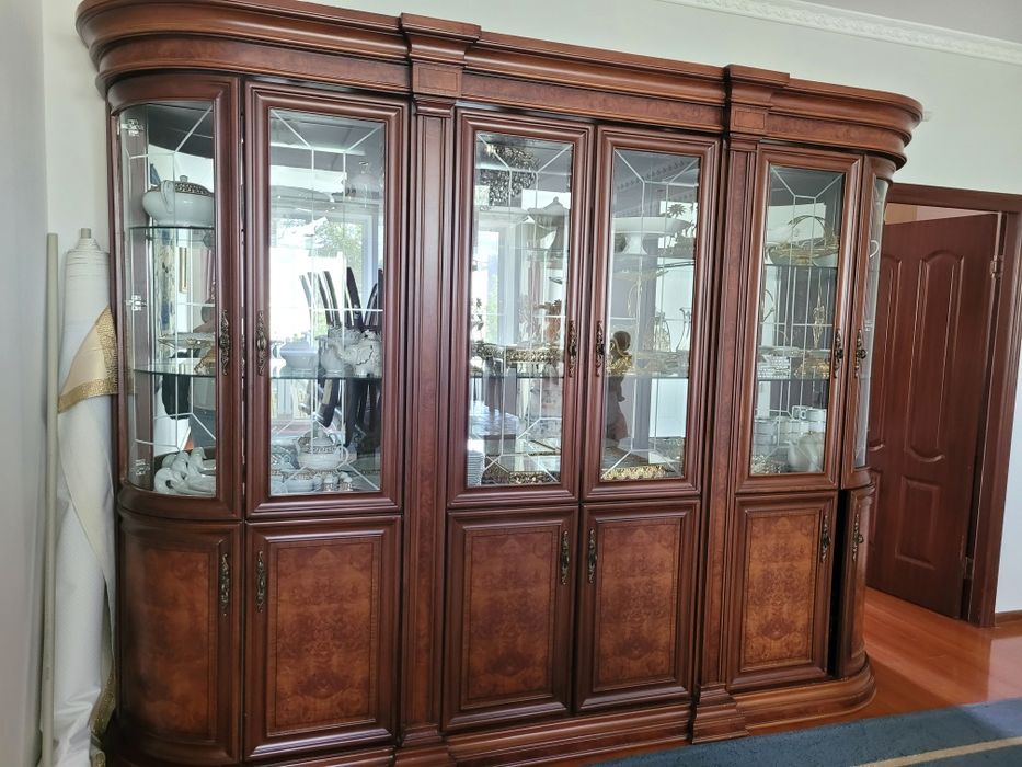 Сервант, мебель для гостиной