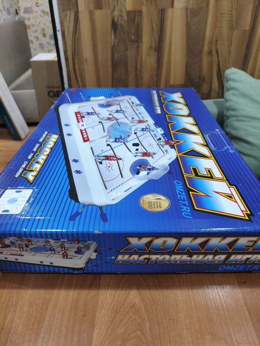 Продам настольный хоккей