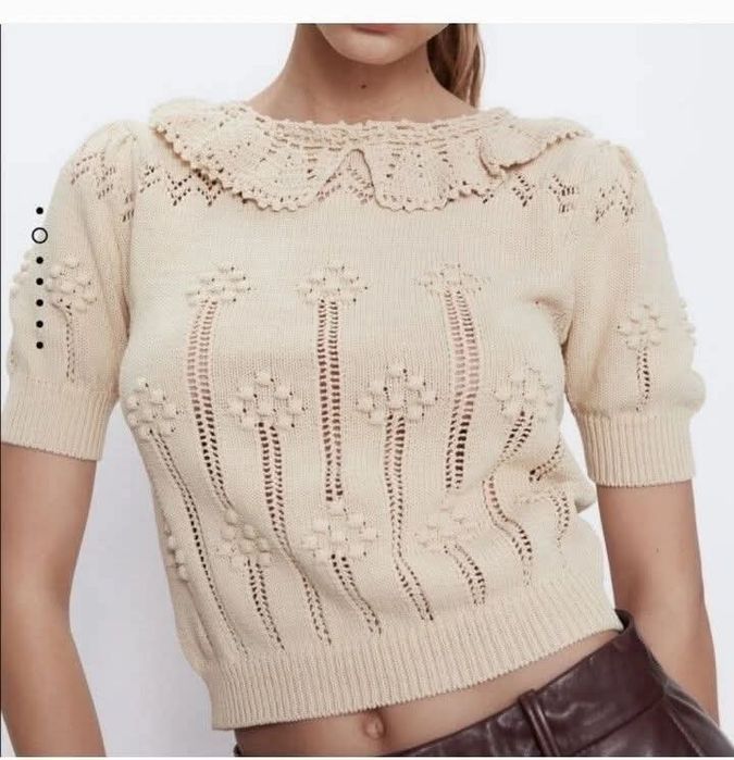 ZARA  топ с 3d цветя р-р ХС