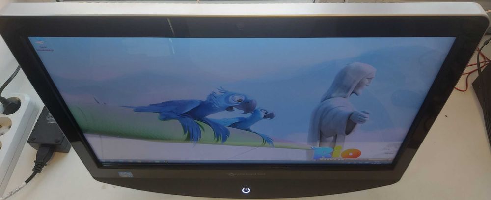 Моноблок сенсорный Packard Bell Core™ i3