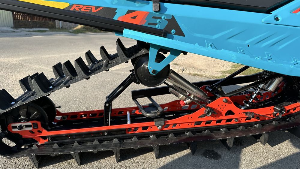 Snowmobil Ski-Doo FREERIDE  850 E TEC 154” Model 2019‼️