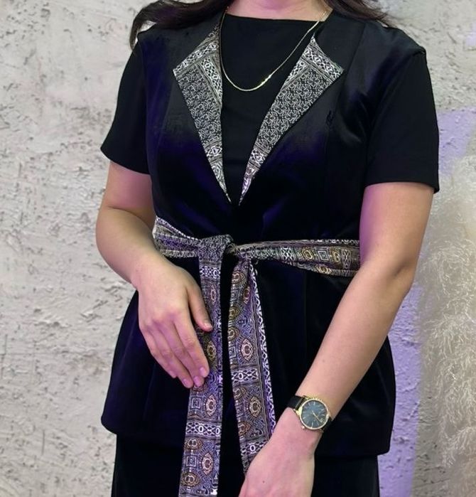 Жилетка женская одежда