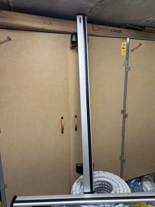 Thule - греди за Тойота Т25