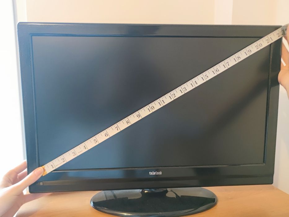 Televizor LED FullHD, diagonala 22 inch, 40W, HDMI Iasi • OLX.ro