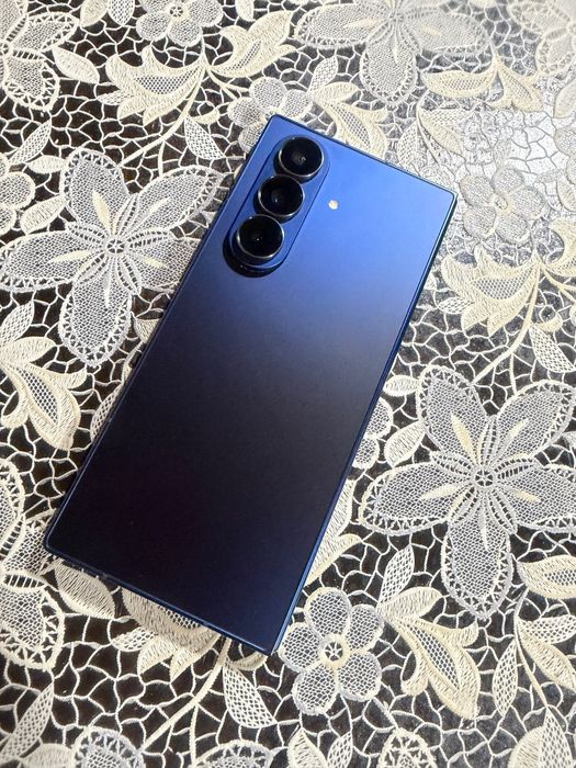 Samsung galaxy Z FOLD 7
