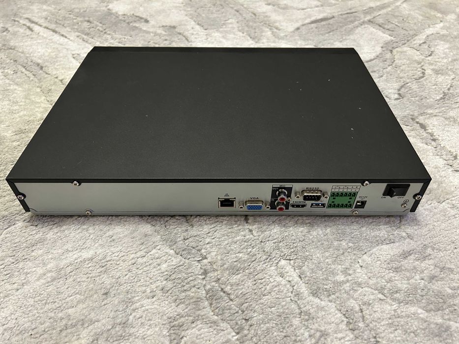 NVR-CP Plus CP-UNR-416T2 16 Ch с HDD 4TB
