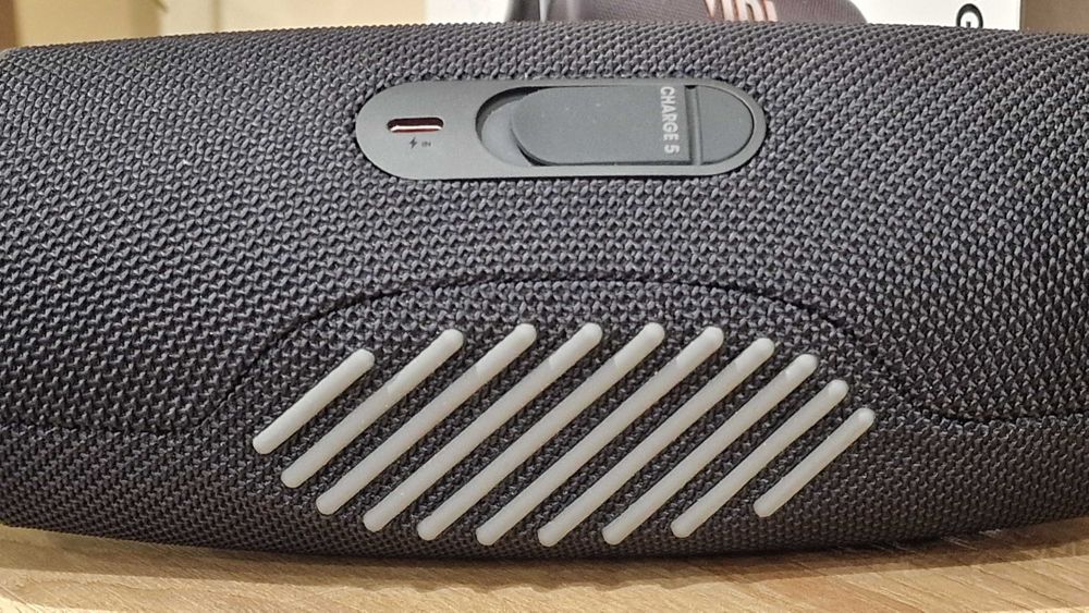 Оригинална JBL Charge 5