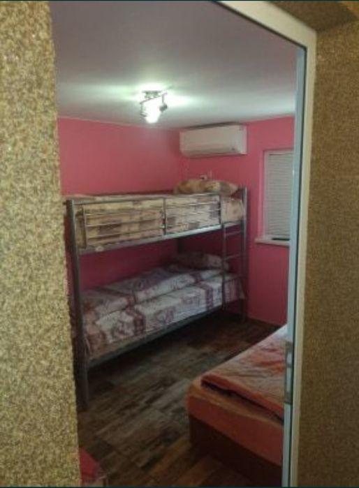 легла под наем гр. Костинброд,нощувки, стаи под наем за работници