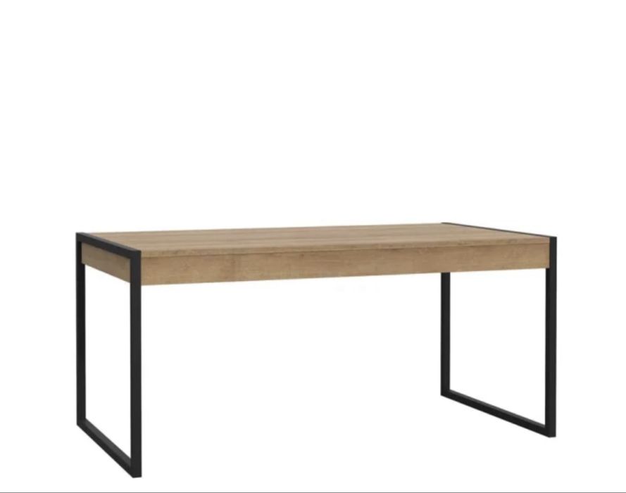 Трапезна маса с две чекмеджета