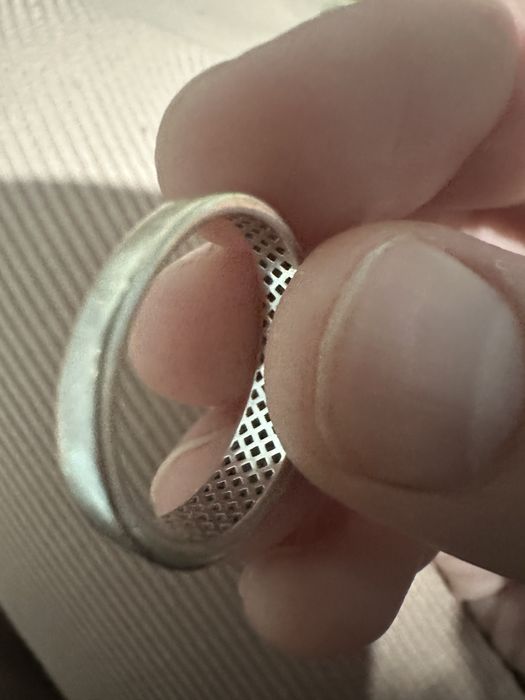 Золотое кольцо с бриллиантами