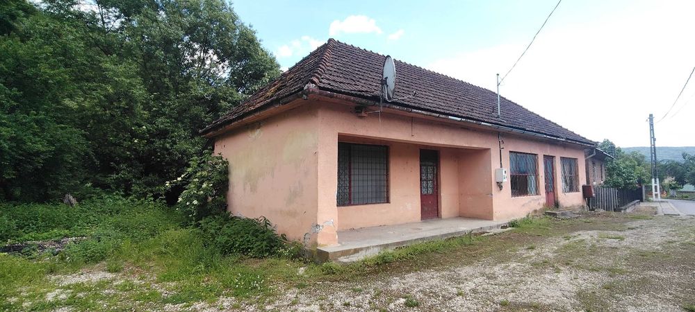 Vând imobil sat Toc Valea Mureșului