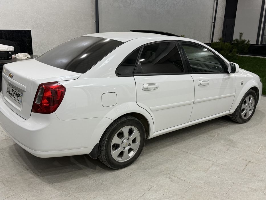 Gentra 2020 3pazitsiya oq kraska toza 54500 benzin