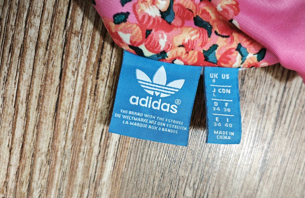 Adidas Оригинална Флорална дамска горница / яке / суичър на цветя размер S