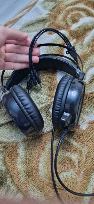 Игровые наушники
