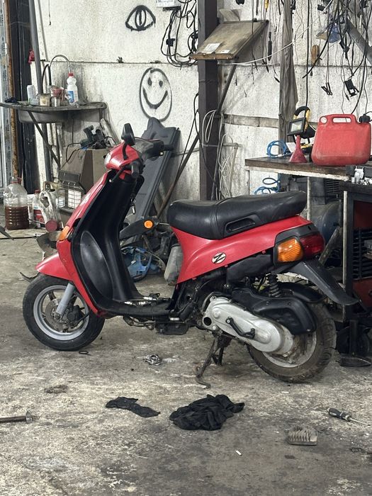 Piaggo zip 50.. .