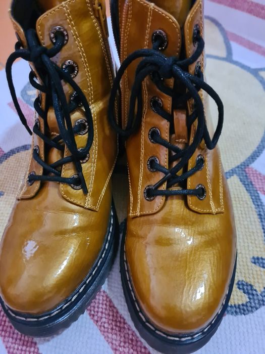 Ghete  de iarna noi 4 perechi