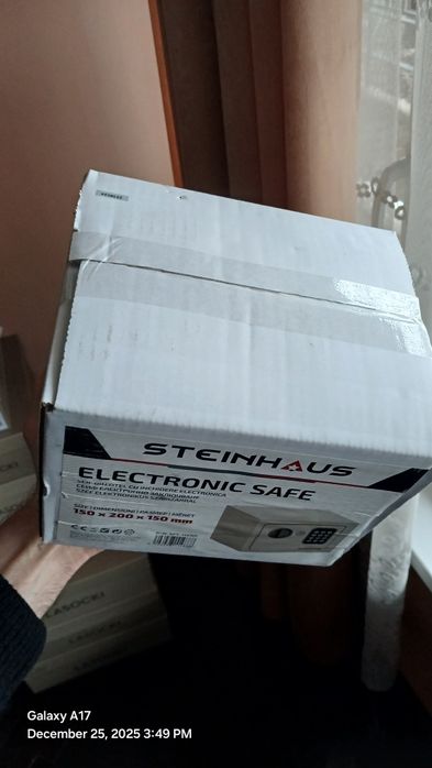 Не разопакован малък сейф (с преглед и тест)