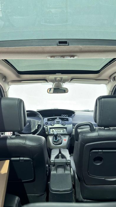 Renault Escenic 2004