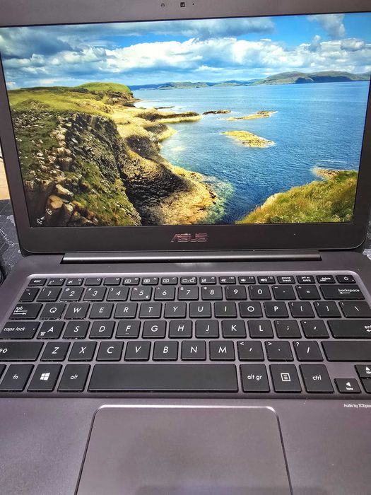 asus ux305 second hand si noi de vanzare • Anunturi • OLX.ro