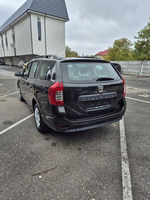 Logan 0.9GPL 64000km