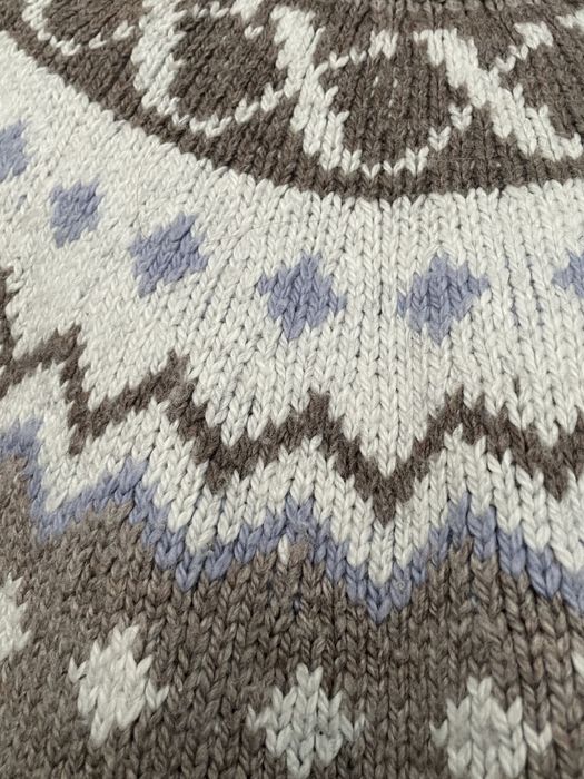 Свитер (Размер S)