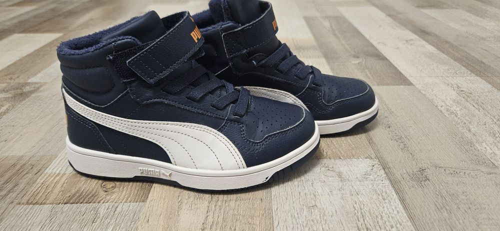 Adidasi puma marimea 32
