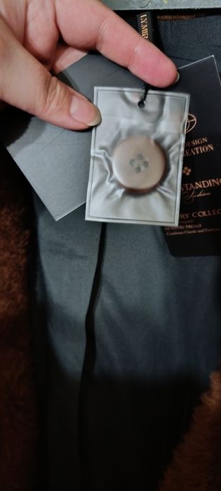 Продам новое женское пальто