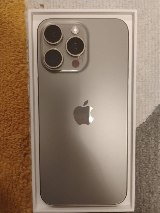 Iphone 15 pro max 256 GB