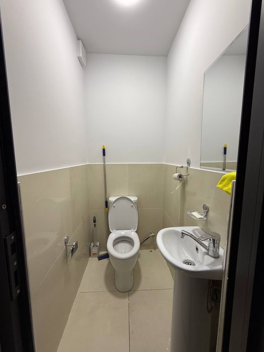 Под стоматология,офис,тур фирма,бутик,аптека | вдоль дороги | Лабзак