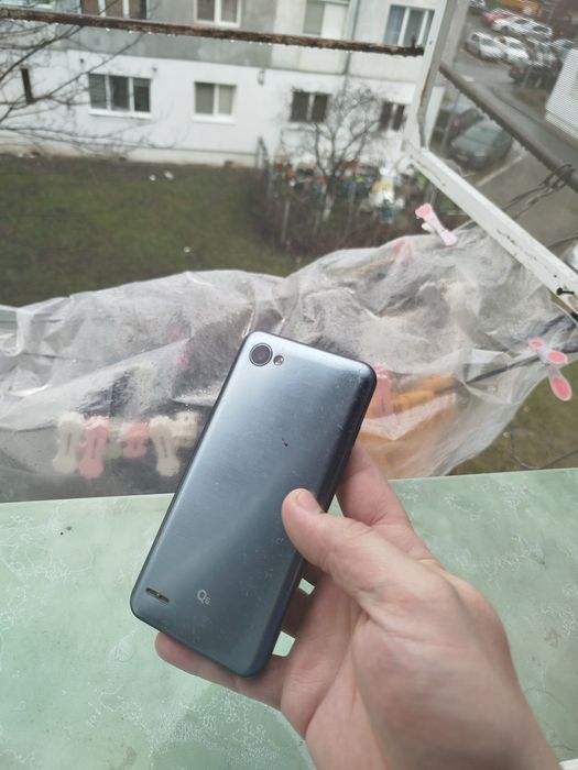 LG Q6 -3 GB Rami( Android 8)- Doar Sibiu