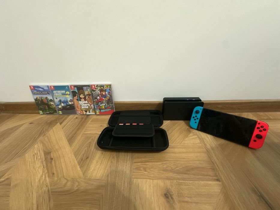 Nintendo Switch OLED 5 jocuri