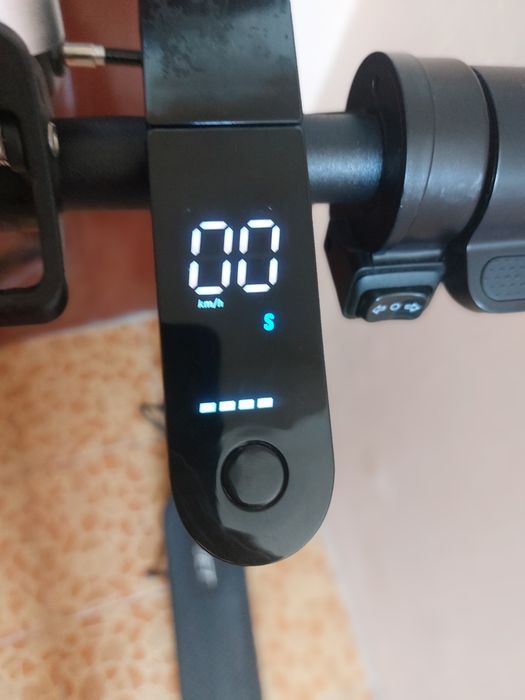 Электросамокат JET mini продаю