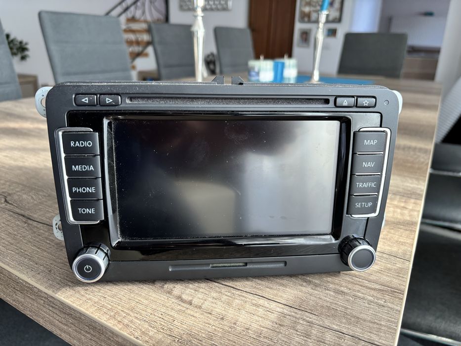 Vand sau schimb Cd player Gps vw